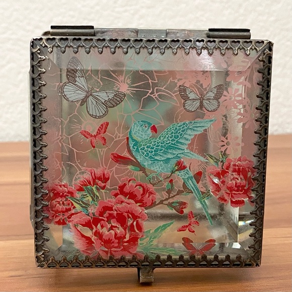 NICOLE MILLER Bird Flowers & Butterflies Ormolu Beveled Glass Jewelry Box - Picture 15 of 15